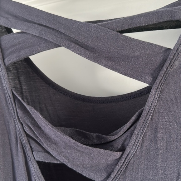 📌3 for $20📌 Gaiam Yoga top Gray size XL - Picture 5 of 5